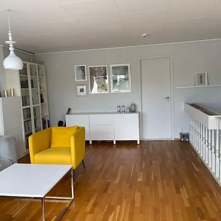 Til Leie I Sommer, Naerhet Til Og Sentrum Apartman