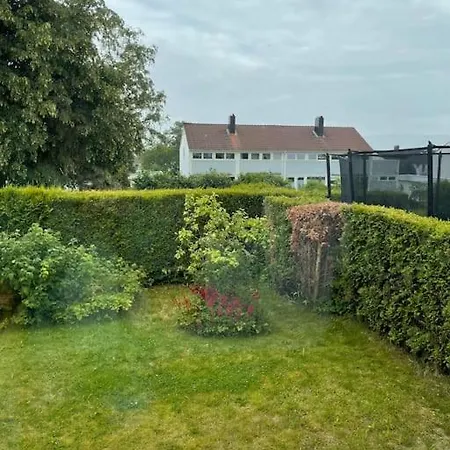 Apartman Til Leie I Sommer, Naerhet Til Og Sentrum